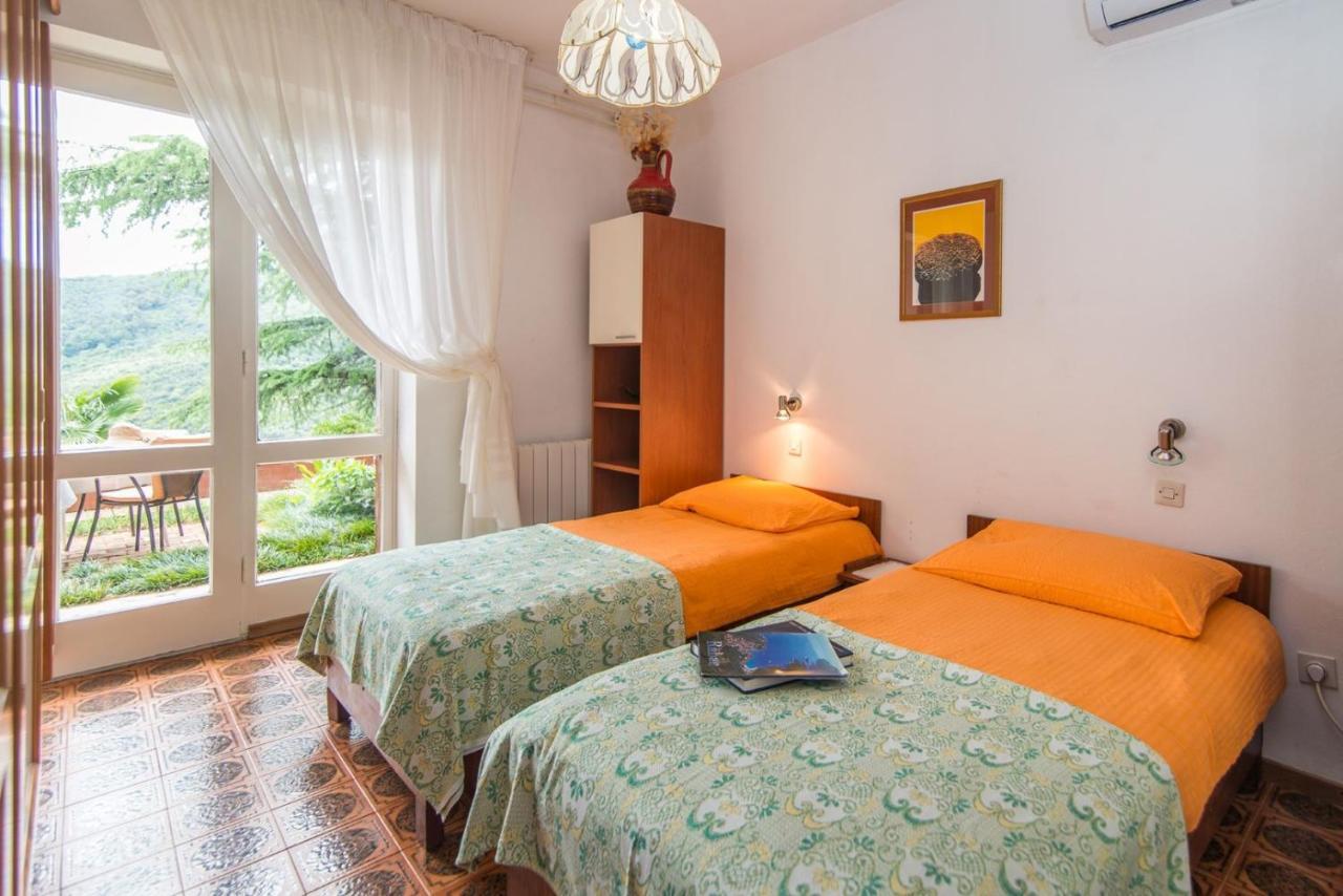 Apartments Ljerka Rabac Bagian luar foto